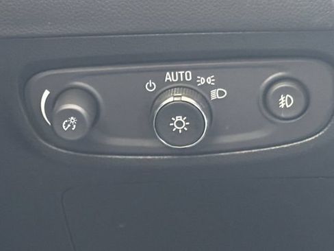Used 2023 Buick Encore GX Preferred w/ Cold Weather Comfort Package FWD image 35