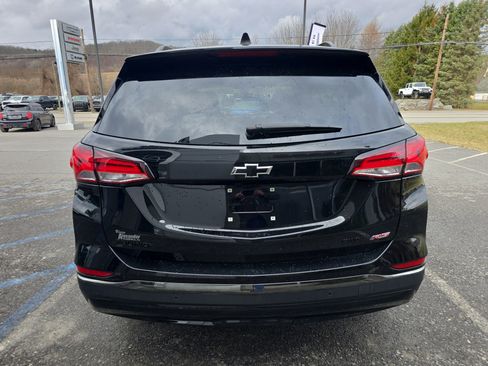 Used 2023 Chevrolet Equinox RS image 4