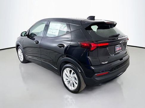 New 2027 Chevrolet Bolt LT w/ Comfort Package FWD image 6