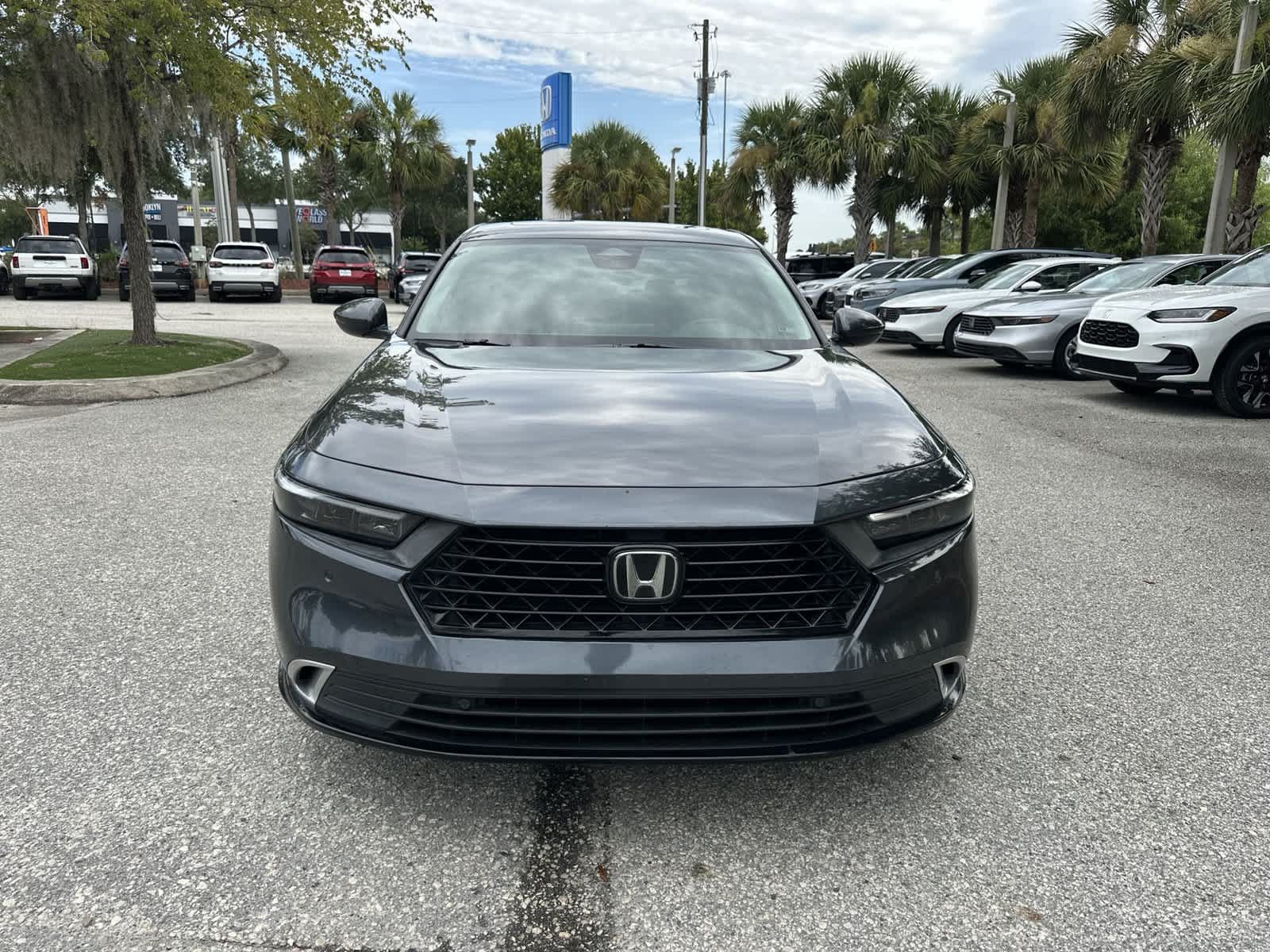 Used 2023 Honda Accord Touring image 9