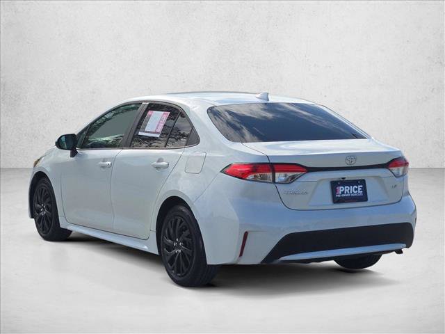 Used 2021 Toyota Corolla LE FWD image 8