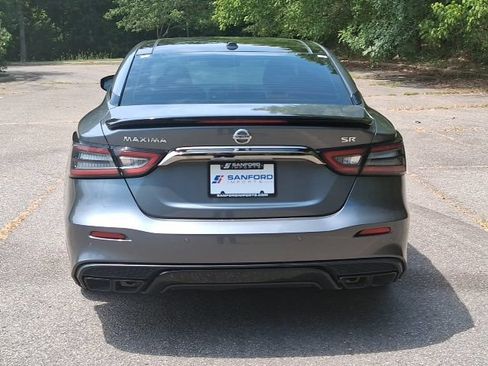 Used 2019 Nissan Maxima SR w/ Premium Package FWD image 4