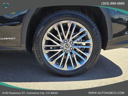 Used 2022 Lexus RX 450h AWD w/ Luxury Package image 30