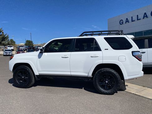 Used 2022 Toyota 4Runner SR5 w/ Wilderness Package (TMS) AWD/4WD image 23