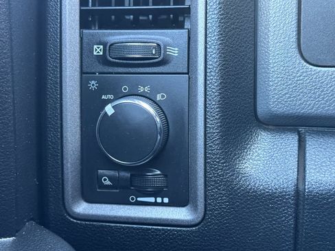 Used 2016 RAM 1500 Tradesman w/ Popular Equipment Group image 26