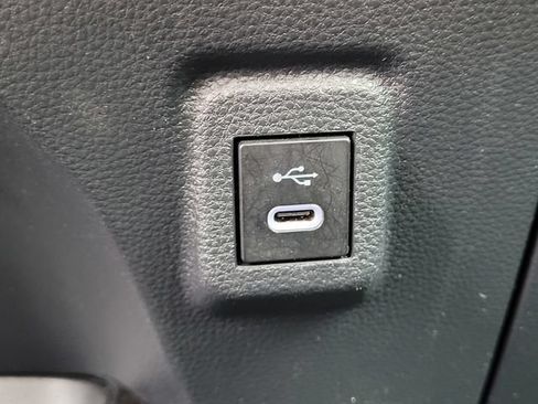 Used 2024 Toyota Corolla LE FWD image 13