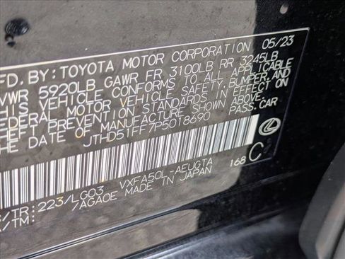 Used 2023 Lexus LS 500 w/ Interior Upgrade Package RWD image 24