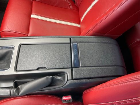 Used 2012 Ford Mustang GT Premium w/ GT Coupe Accessory Pkg 5 RWD image 13
