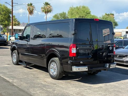 Used 2018 Nissan NV 3500 SL RWD image 5