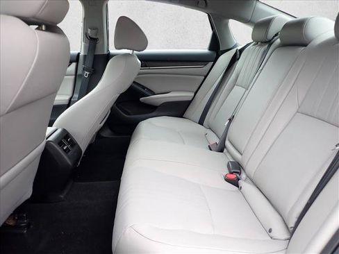 Used 2020 Honda Accord EX-L image 7