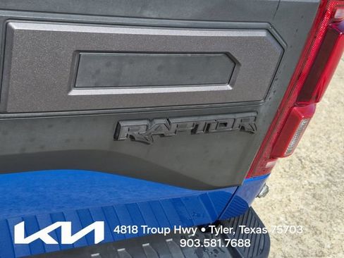 Used 2019 Ford F150 Raptor w/ Equipment Group 802A Luxury AWD/4WD image 11