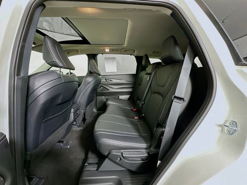 Used 2023 INFINITI QX60 Luxe AWD/4WD image 29