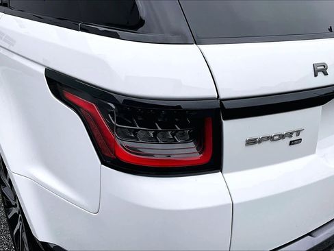 Used 2021 Land Rover Range Rover Sport HSE Silver Edition image 27