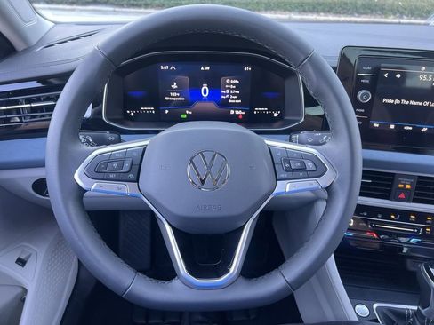 New 2026 Volkswagen Jetta SE image 14