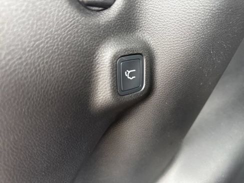 New 2026 Jeep Compass Latitude AWD/4WD image 22