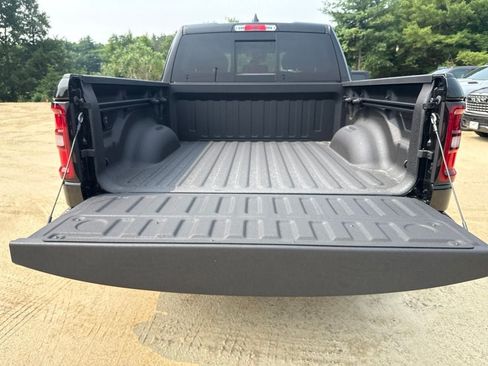 New 2026 RAM 1500 Big Horn AWD/4WD image 23
