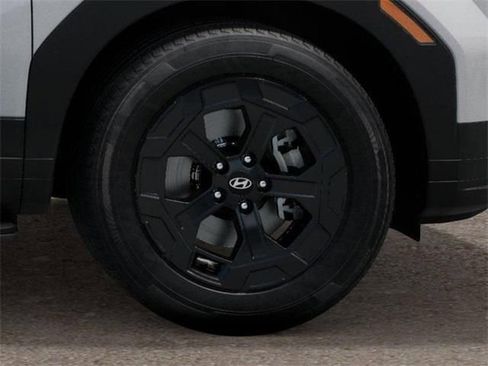 Used 2025 Hyundai Santa Fe XRT image 10