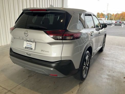 Used 2022 Nissan Rogue SV image 23
