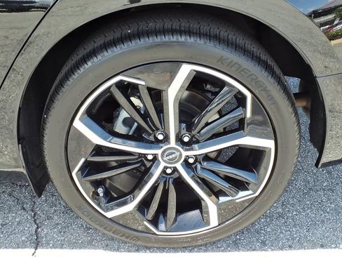 Used 2023 Nissan Altima 2.5 SR FWD image 10