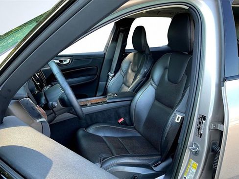 Certified 2023 Volvo XC60 B6 Ultimate image 25