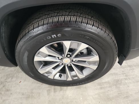 Used 2025 Chevrolet Equinox LT image 17