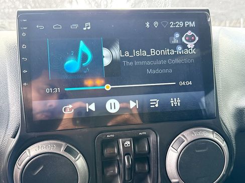 Used 2017 Jeep Wrangler Unlimited Sport image 16