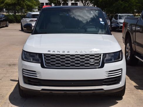 Used 2018 Land Rover Range Rover HSE AWD/4WD image 3