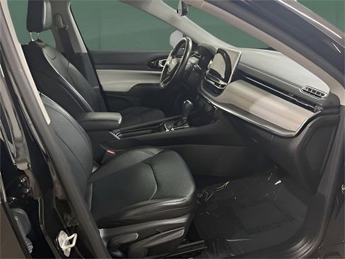 Used 2022 Jeep Compass Limited image 20