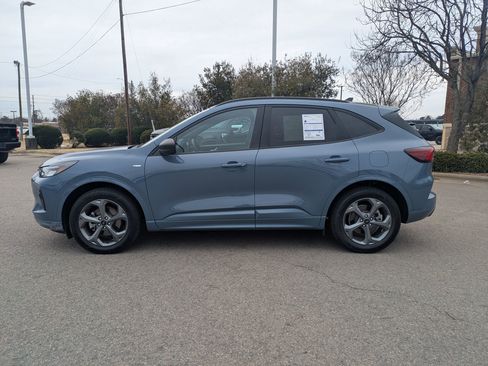 Certified 2024 Ford Escape ST-Line w/ Tech Pack #1 image 8