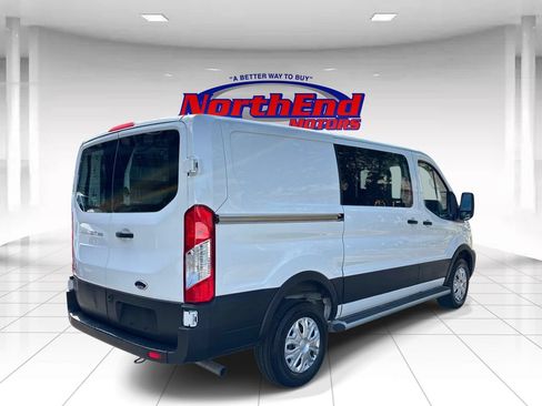Used 2025 Ford Transit 250 Low Roof w/ Exterior Upgrade Package RWD image 7