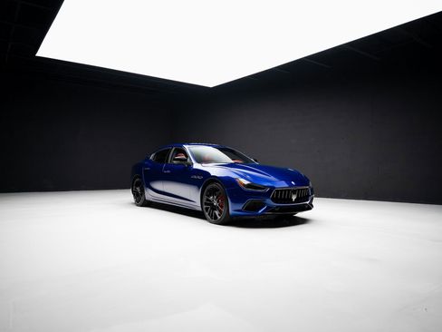 Used 2022 Maserati Ghibli Modena image 88