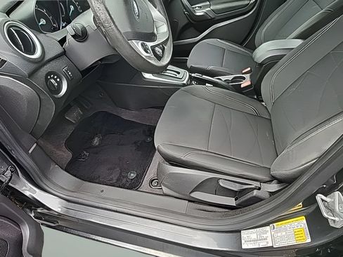 Used 2019 Ford Fiesta SE FWD image 22