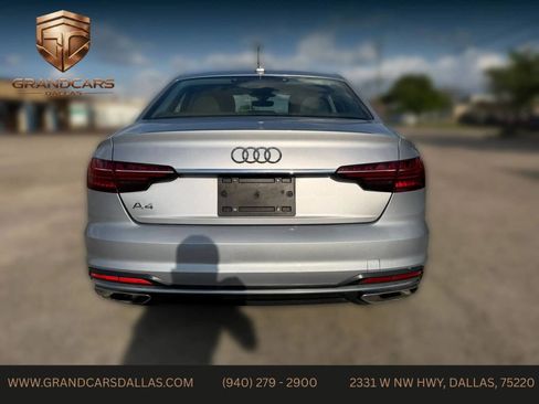 Used 2020 Audi A4 2.0T Premium w/ Convenience Package FWD image 4