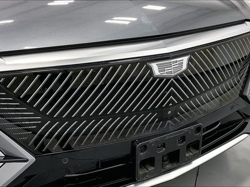 Used 2023 Cadillac Lyriq 2WD image 33
