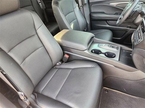 Certified 2025 Honda Ridgeline RTL image 14