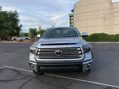 Used 2019 Toyota Tundra Limited w/ Limited Premium Package AWD/4WD image 2