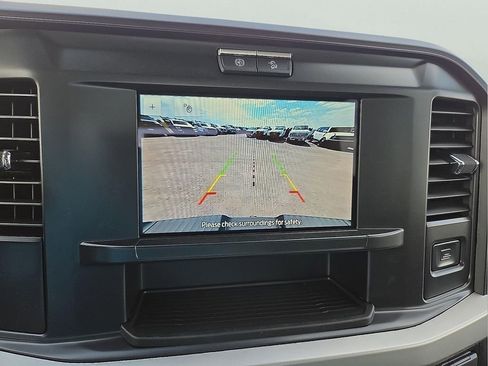 New 2025 Ford F250 XLT w/ 360-Degree Camera Package image 13