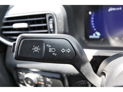 Used 2020 Ford Explorer Platinum w/ Premium Technology Package AWD/4WD image 17