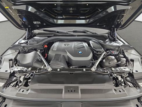 New 2026 BMW 530i xDrive 530i xDrive w/ Premium Package image 32