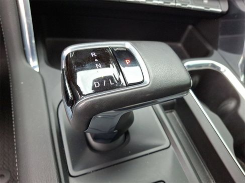 Used 2022 GMC Sierra 1500 Denali w/ Technology Package image 15