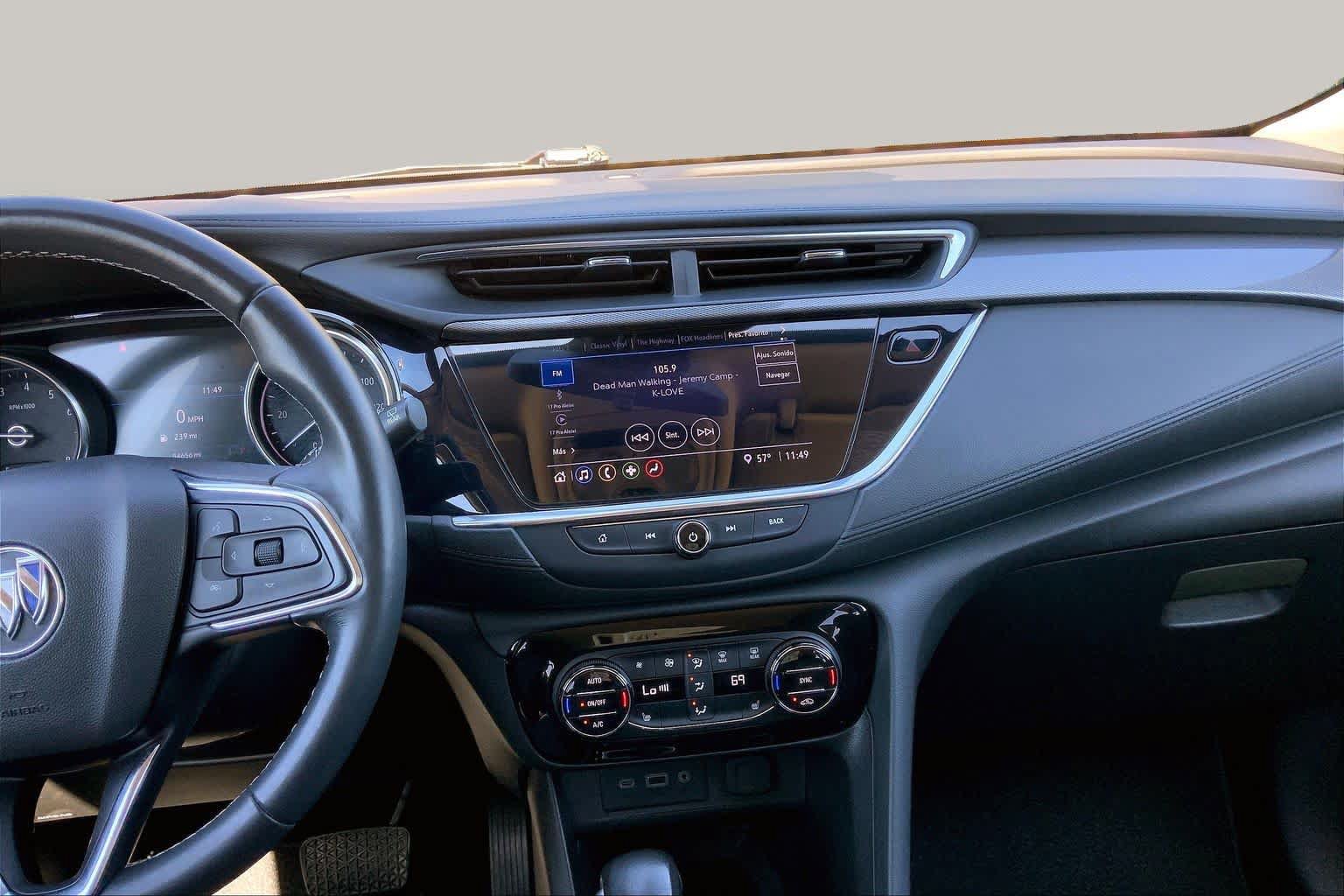 Used 2022 Buick Encore GX Select w/ Sport Touring Package FWD image 7