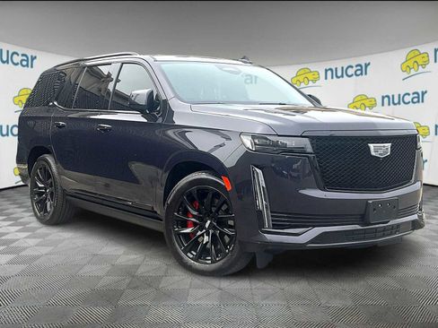 Used 2023 Cadillac Escalade Sport Platinum w/ LPO, ONYX Package image 1