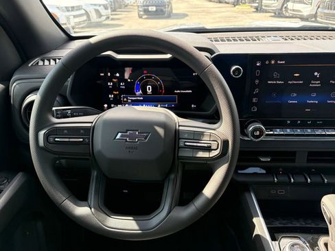 New 2026 Chevrolet Colorado Trail Boss AWD/4WD image 18