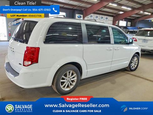 Used 2014 Dodge Grand Caravan SXT FWD image 4