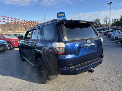 Used 2023 Toyota 4Runner SR5 Premium image 6