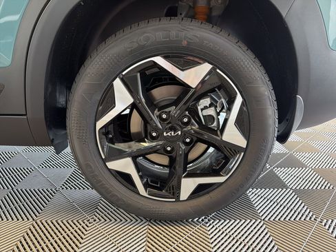 New 2026 Kia Seltos S AWD/4WD image 8