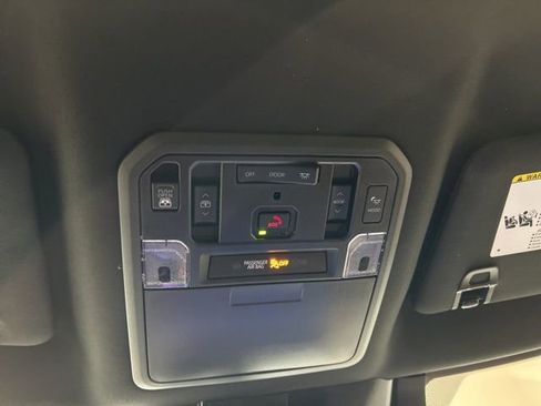 New 2026 Toyota Tundra Platinum AWD/4WD image 12