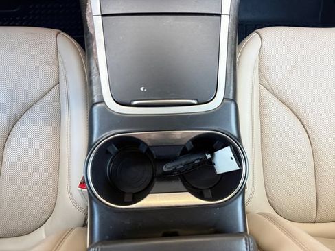 Used 2019 Lincoln Nautilus Reserve FWD image 11