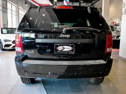 Used 2008 Jeep Grand Cherokee Laredo AWD/4WD image 6