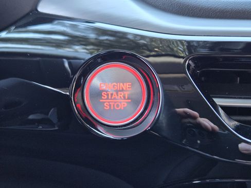 Certified 2023 Acura MDX FWD w/ Technology Package image 21